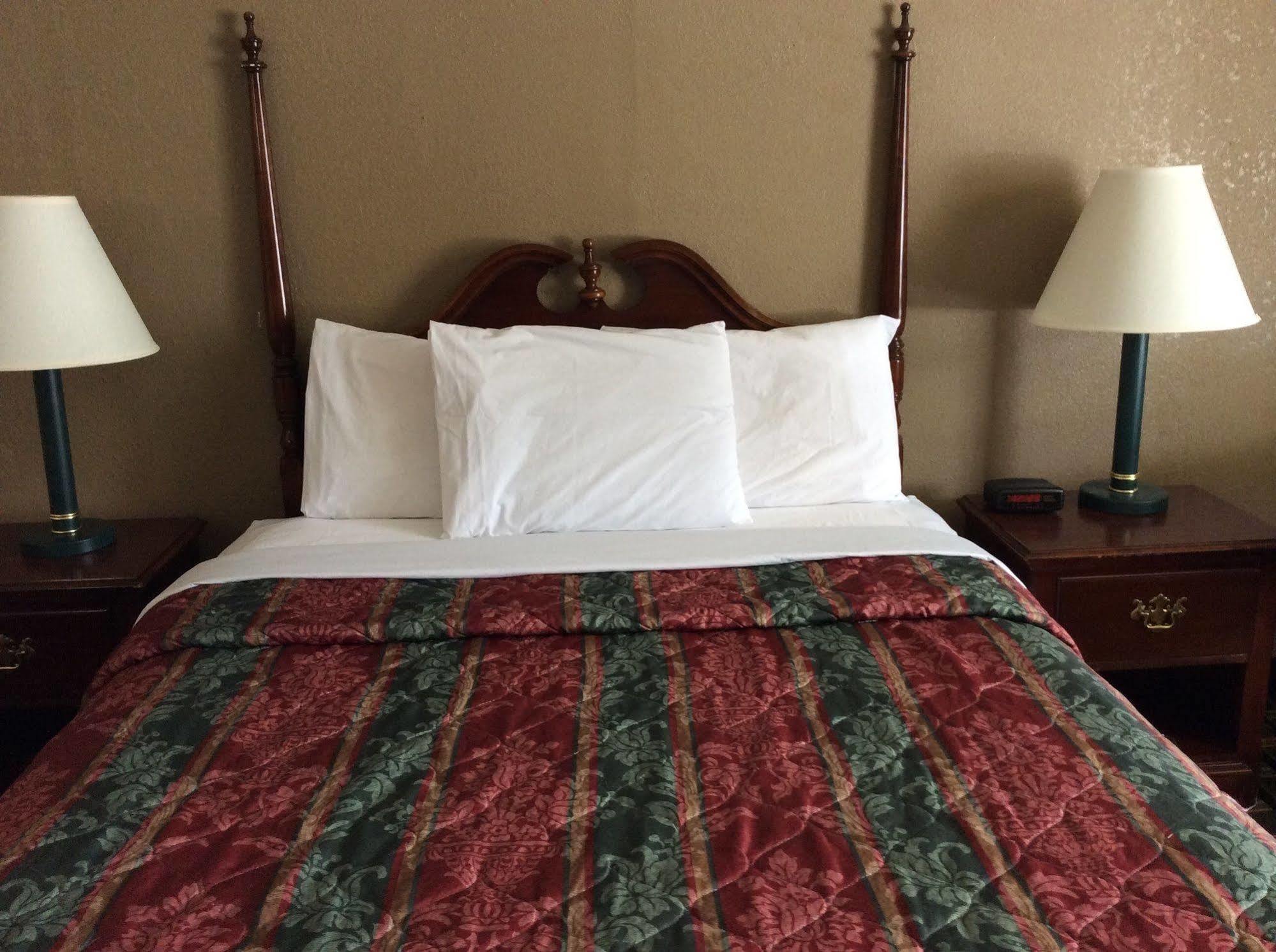 Middlebury Sweets Motel Ngoại thất bức ảnh